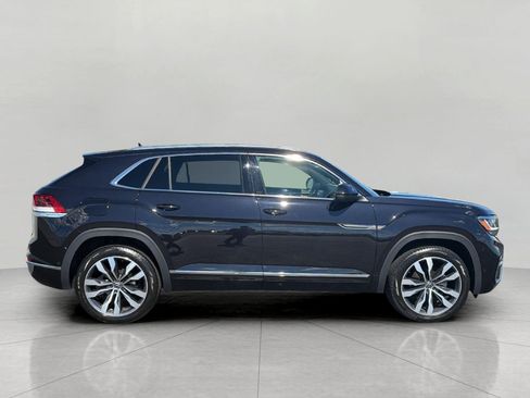 Used 2023 Volkswagen Atlas Cross Sport SEL Premium R-Line AWD/4WD image 8