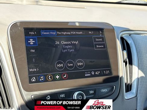 Used 2025 Chevrolet Malibu LT FWD image 15