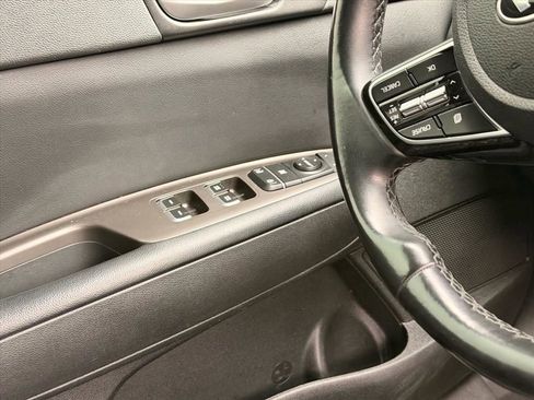 Used 2020 Kia Optima SE FWD image 13