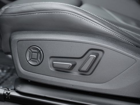 Certified 2024 Audi Q3 2.0T Premium image 20