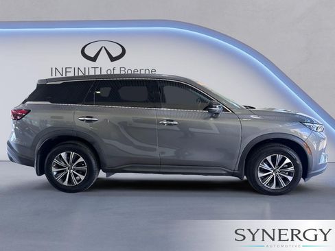 Certified 2024 INFINITI QX60 Pure FWD image 4
