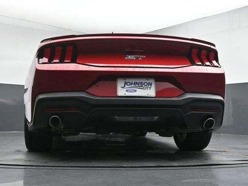 Used 2024 Ford Mustang GT Premium RWD image 28