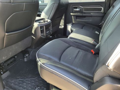 Used 2025 RAM 3500 Laramie image 13