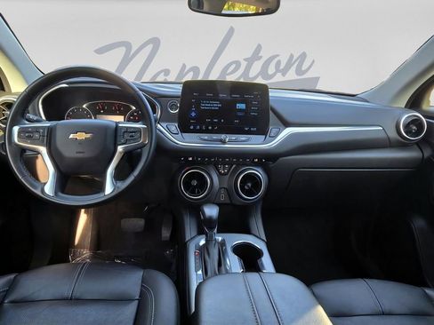 Used 2024 Chevrolet Blazer LT AWD/4WD image 9