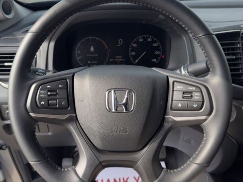 Certified 2025 Honda Ridgeline RTL image 19
