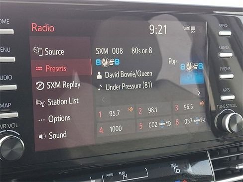 Used 2021 Toyota Sienna LE w/ LE Plus Package image 19