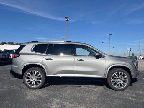 New 2026 GMC Acadia Denali image 3