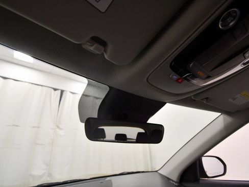 Certified 2024 Kia Seltos S image 28