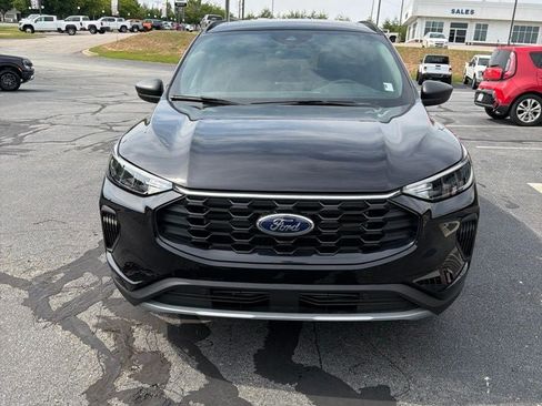 New 2025 Ford Escape ST-Line w/ Cold Weather Package FWD image 19
