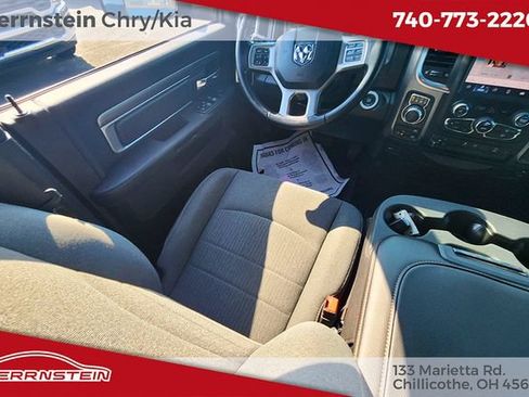 Used 2022 RAM 1500 Warlock AWD/4WD image 12