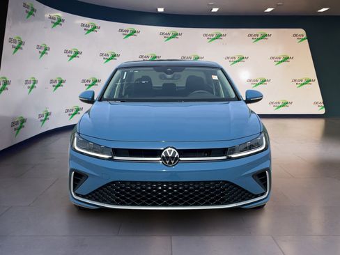 New 2026 Volkswagen Jetta SEL image 2