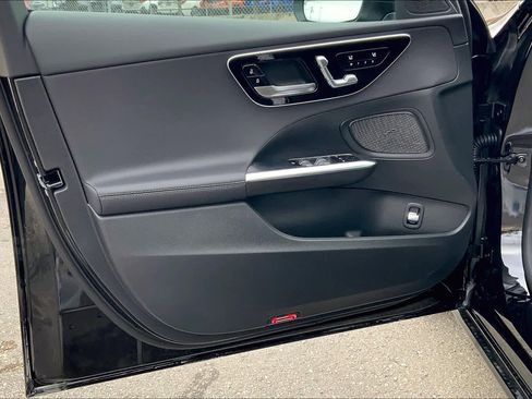 Certified 2025 Mercedes-Benz C 300 Sedan image 13