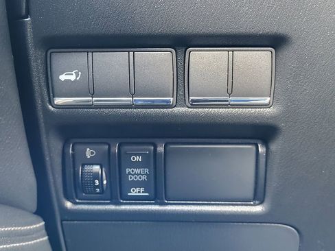 Used 2017 INFINITI QX80 2WD image 19