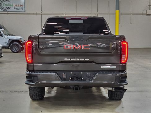 Used 2021 GMC Sierra 1500 Elevation w/ Preferred Package image 10