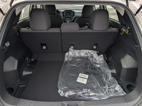 Used 2025 Subaru Impreza 2.0i image 18