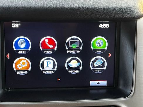 Used 2016 GMC Yukon Denali image 32