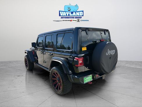 Used 2019 Jeep Wrangler Unlimited Rubicon image 3