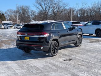 New 2026 Volkswagen Atlas Cross Sport SE video 2