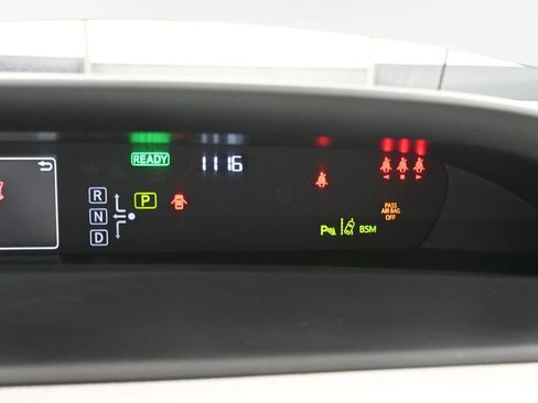 Used 2022 Toyota Prius LE FWD image 31