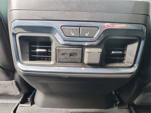 Used 2021 Chevrolet Silverado 1500 High Country w/ Technology Package image 22