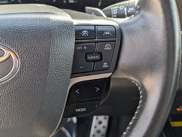 Used 2025 Toyota Camry SE FWD image 20