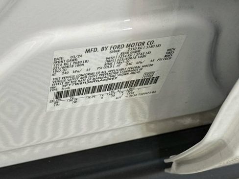 Certified 2024 Ford Maverick XLT w/ XLT Luxury Package FWD image 30