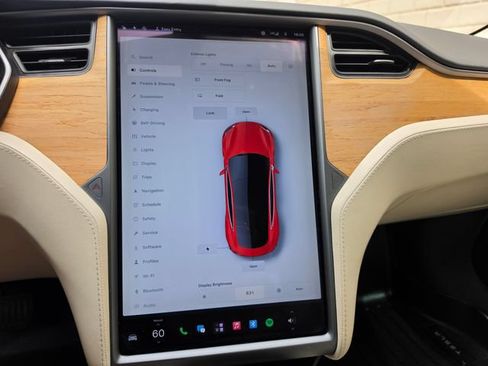 Used 2018 Tesla Model S 75D AWD/4WD image 49