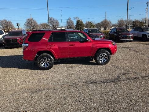 Used 2023 Toyota 4Runner TRD Off-Road Premium image 17