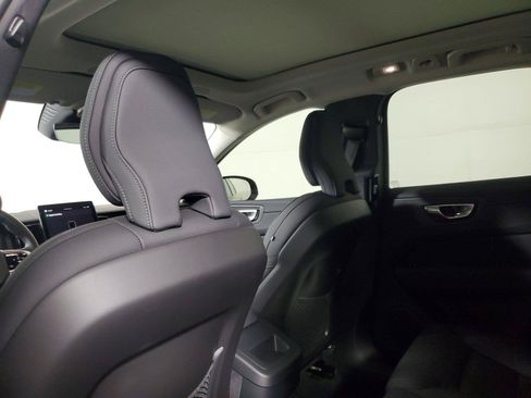 Certified 2026 Volvo XC60 B5 Core AWD/4WD image 14
