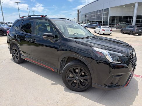 Used 2023 Subaru Forester Sport AWD/4WD image 2