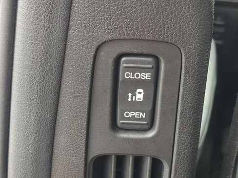Used 2023 Honda Odyssey Sport image 28
