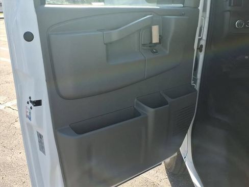 New 2026 Chevrolet Express 2500 w/ Driver Convenience Package RWD image 16