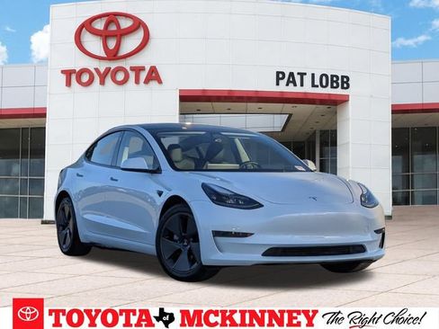 Used 2023 Tesla Model 3 Standard Range RWD image 1