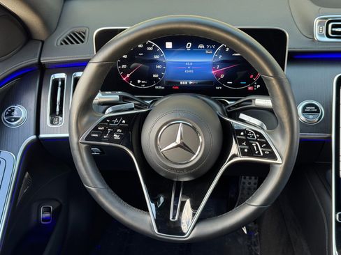 Used 2023 Mercedes-Benz S 500 4MATIC w/ AMG Line image 23