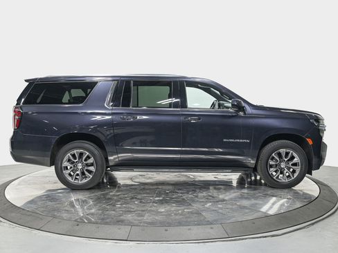 Used 2023 Chevrolet Suburban LS image 8