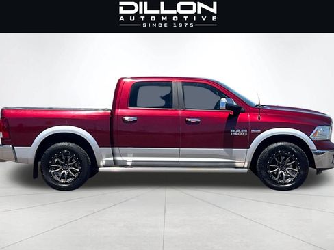 Used 2017 RAM 1500 Laramie w/ Convenience Group AWD/4WD image 3
