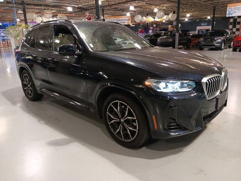 Used 2023 BMW X3 xDrive30i w/ M Sport Package AWD/4WD image 6