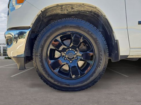 Used 2022 RAM 1500 Lone Star AWD/4WD image 10