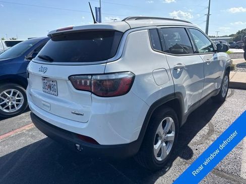 Used 2018 Jeep Compass Latitude FWD image 6