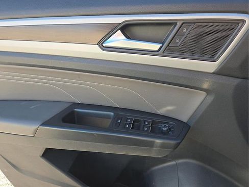 Used 2022 Volkswagen Atlas SE image 22