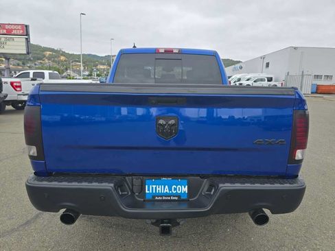 Used 2019 RAM 1500 Warlock AWD/4WD image 4