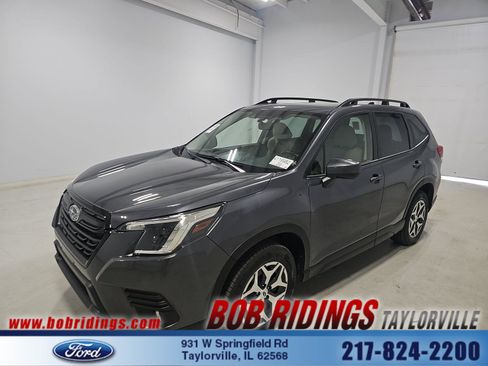 Used 2024 Subaru Forester Premium AWD/4WD image 1