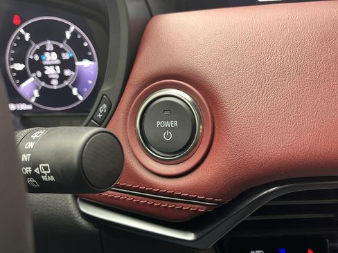 Certified 2025 MAZDA CX-70 Plug-In Hybrid w/ Premium Plus image 25