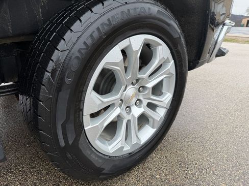 Used 2024 Chevrolet Silverado 1500 LTZ w/ LTZ Convenience Package II image 15