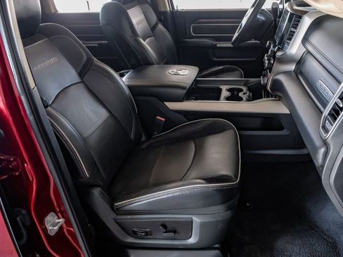 Used 2019 RAM 2500 Laramie image 32