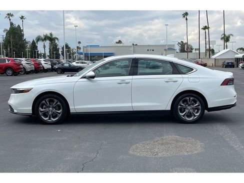 Certified 2023 Honda Accord EX image 2