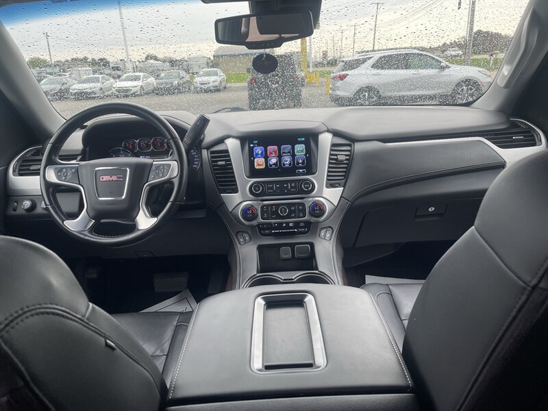 Used 2020 GMC Yukon SLT w/ Value Plus Edition AWD/4WD image 12