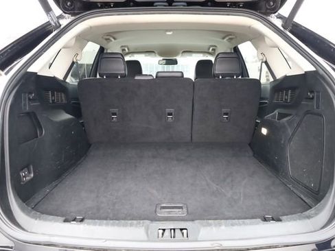 Used 2022 Ford Edge Titanium image 24