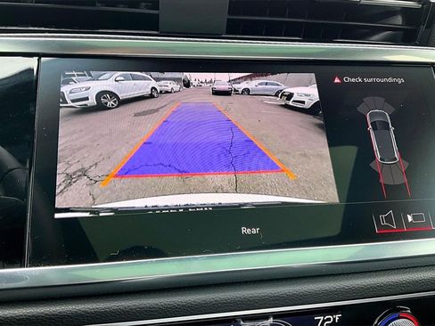 Used 2025 Audi Q3 2.0T Premium w/ Convenience Package image 14