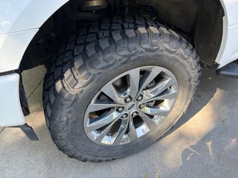 Used 2019 Ford F150 XL w/ Equipment Group 101A Mid AWD/4WD image 9